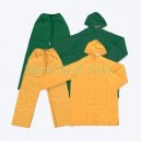 Costum impermeabil de culoare kaki